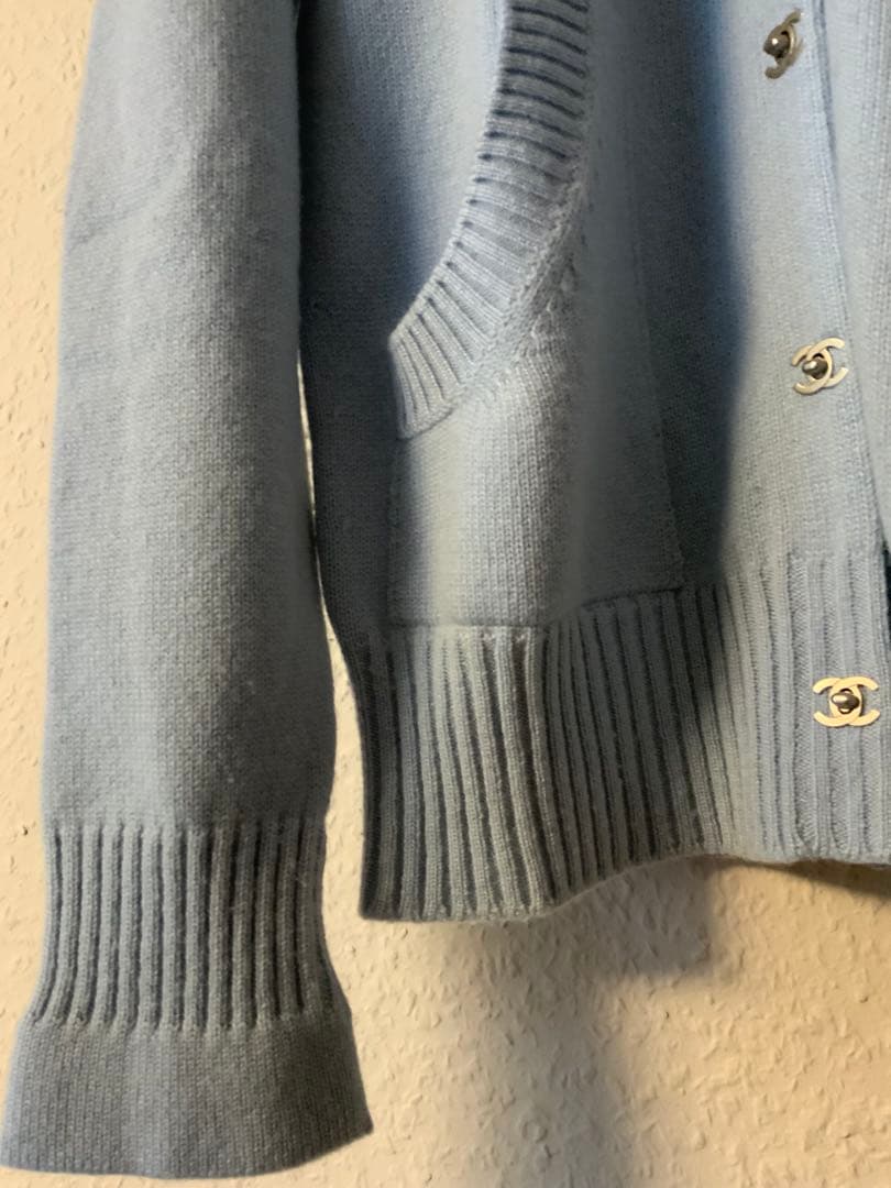 CHANEL ベルト付スカイブルー カーディガン 36