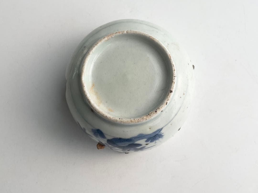 骨董　アンティーク　初期伊万里　藍九谷　染付草花文小碗　残欠　出土品　発掘品