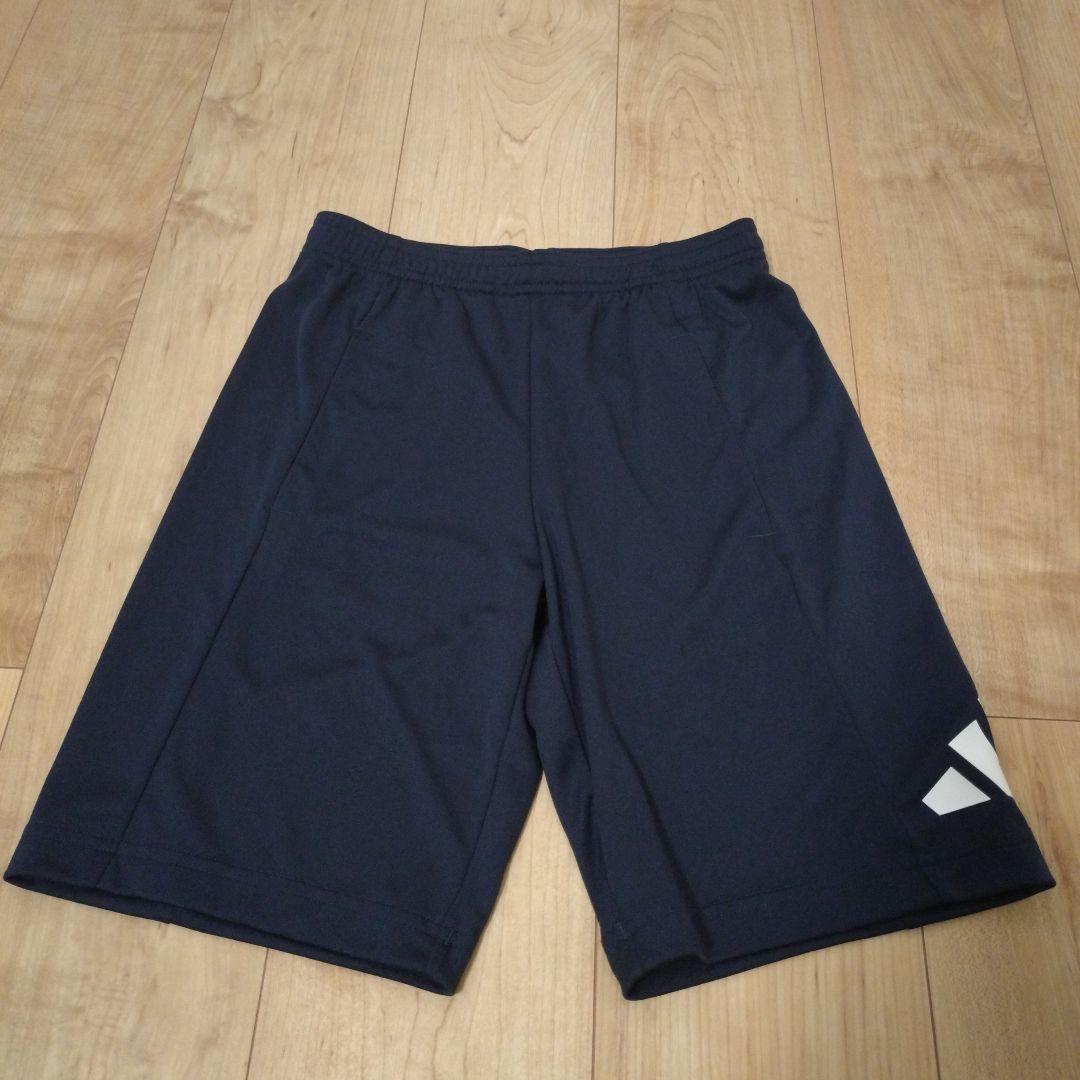adidas ハーフパンツ　PUMA　CONVERSE　Tシャツ　靴下　150