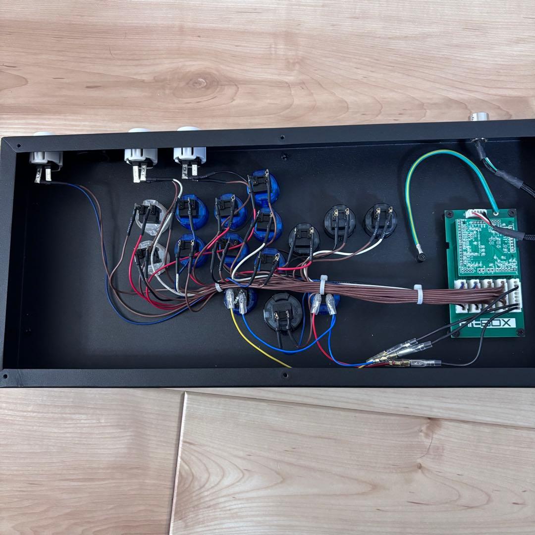 hitBOX ヒットボックス 11ボタン増設 L3 R3 クリアボタン
