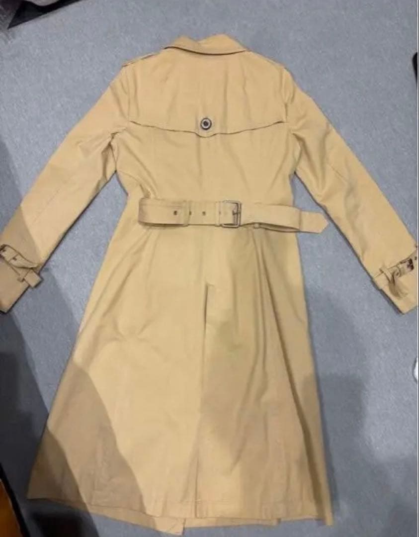 BURBERRY ブルーレーベル　ベージュ トレンチコート