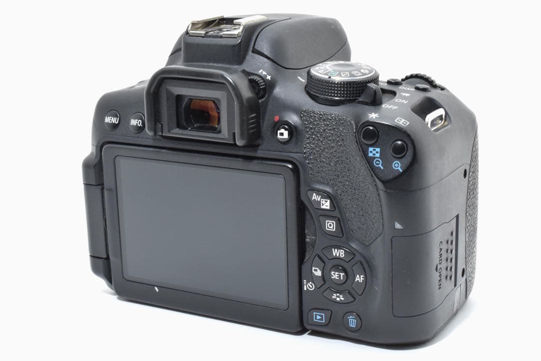 Canon EOS Kiss X8i 本体 バッテリー付き