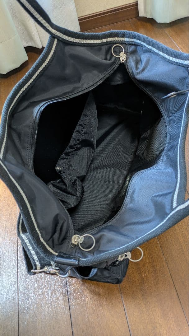アニエスベー　ブラックナイロンボストンバッグ