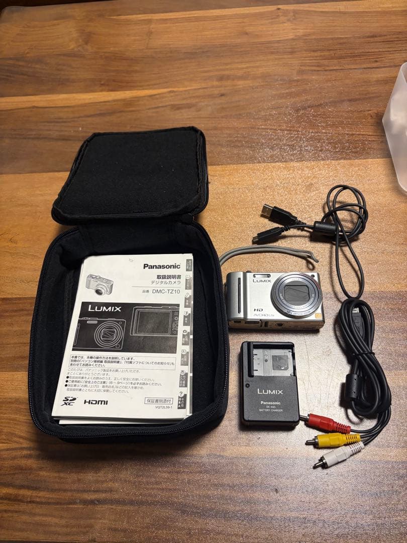 Panasonic DMC-TZ10 コンパクトデジタルカメラ