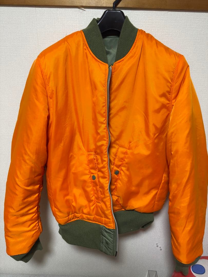 国内正規品Alpha Industries MA-1 ジャケットスリムモデル