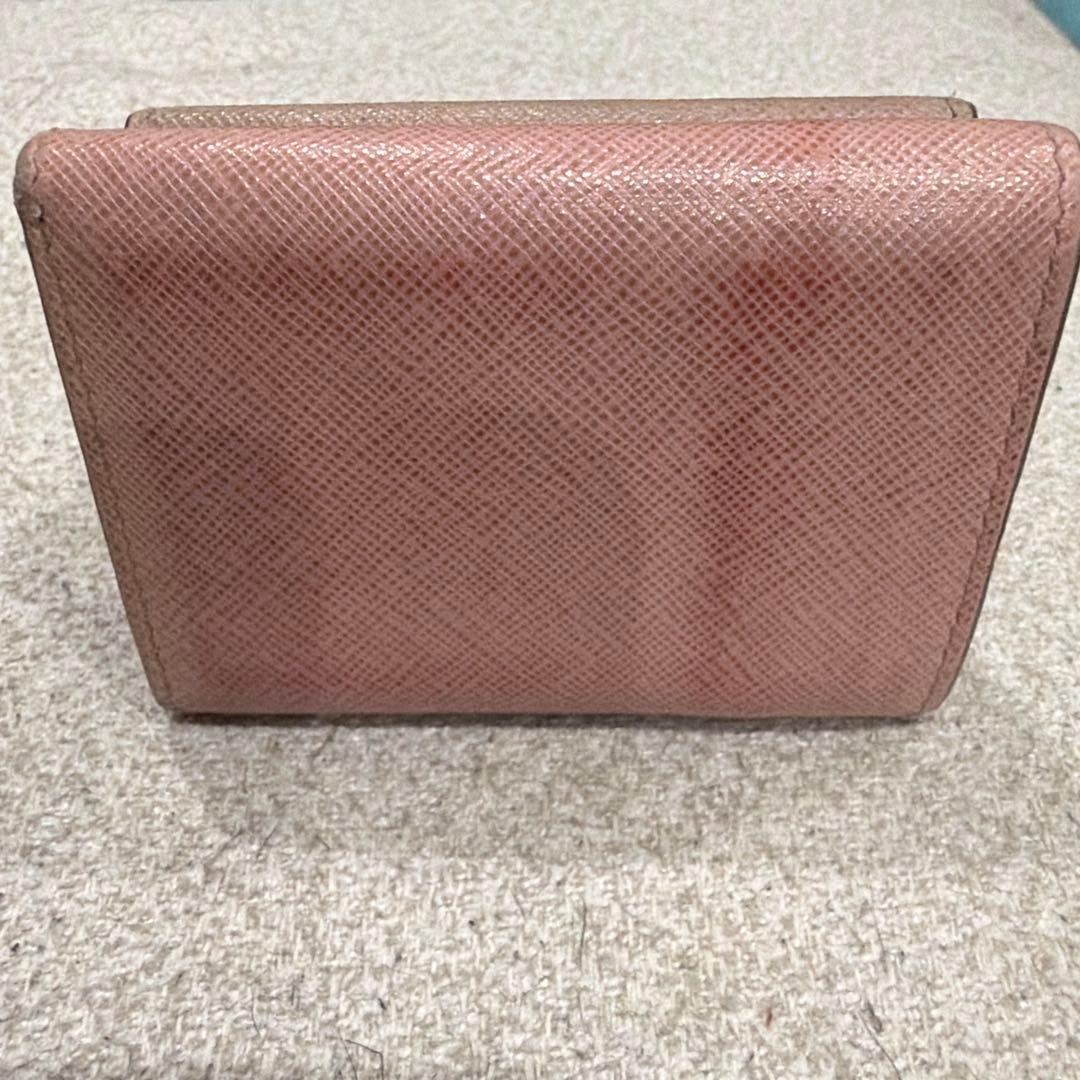 PRADA プラダ　ピンク 三つ折り財布