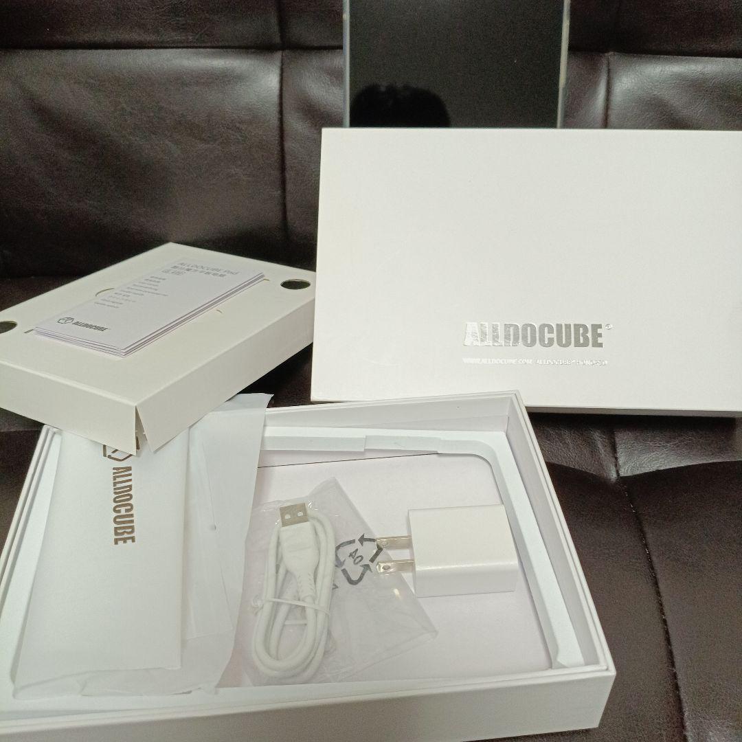 ALLDOCUBE iplay50 mini 8.4インチタブレット