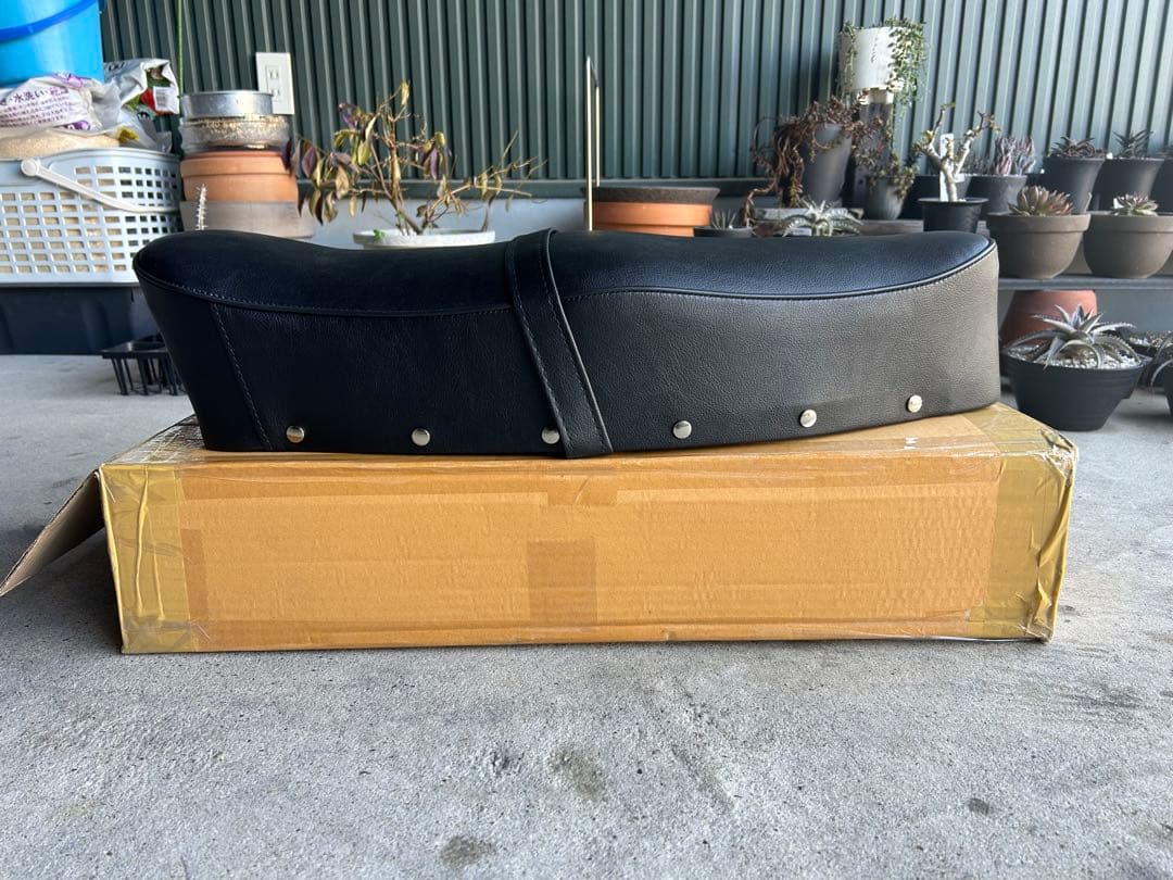 vespa シート 社外品