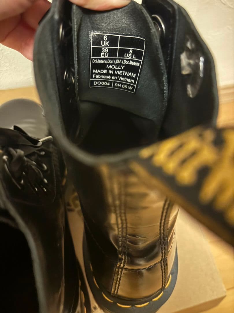 【Dr.Martens】MOLLY ドクターマーチン 6ホール モリー ブラック