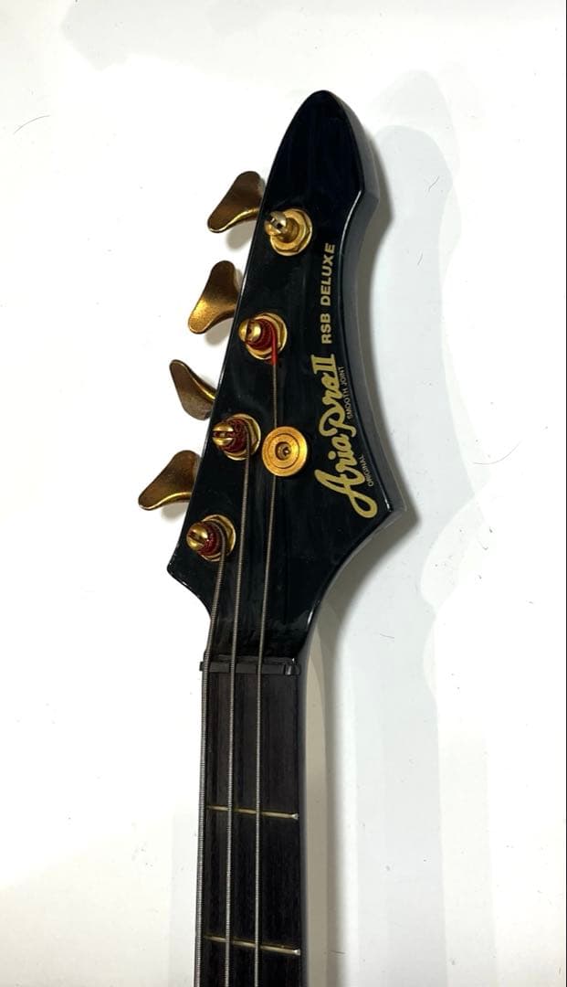 Aria Pro II RSB エレクトリックベース