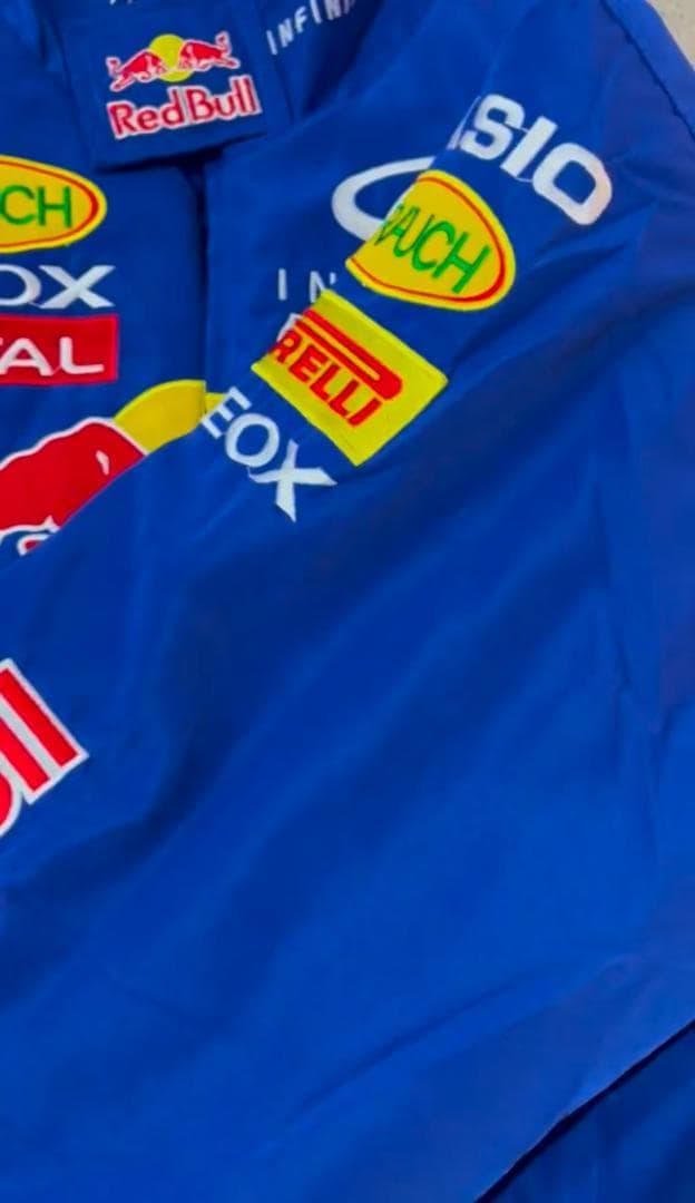 レッドブルRED BULL INFINITI F1レーシングジャケット刺繍中綿