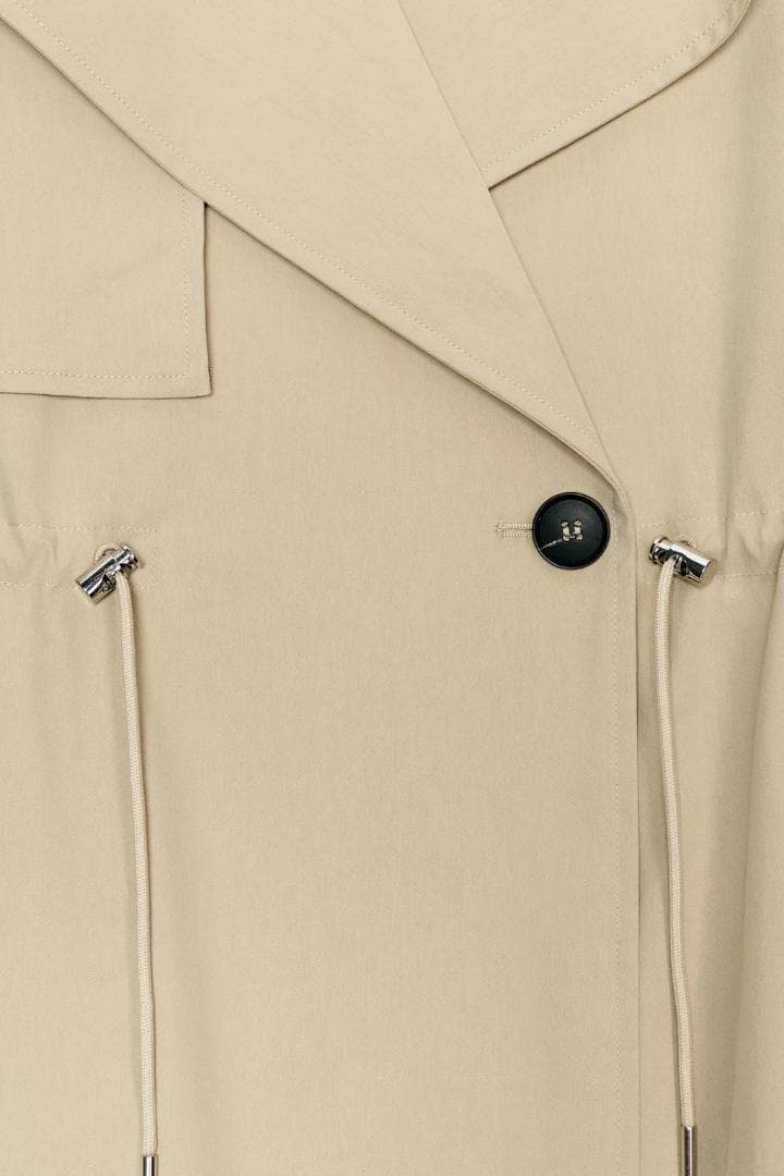 新品 ZARA 調節可能なウエスト ショートトレンチコート 色 XS