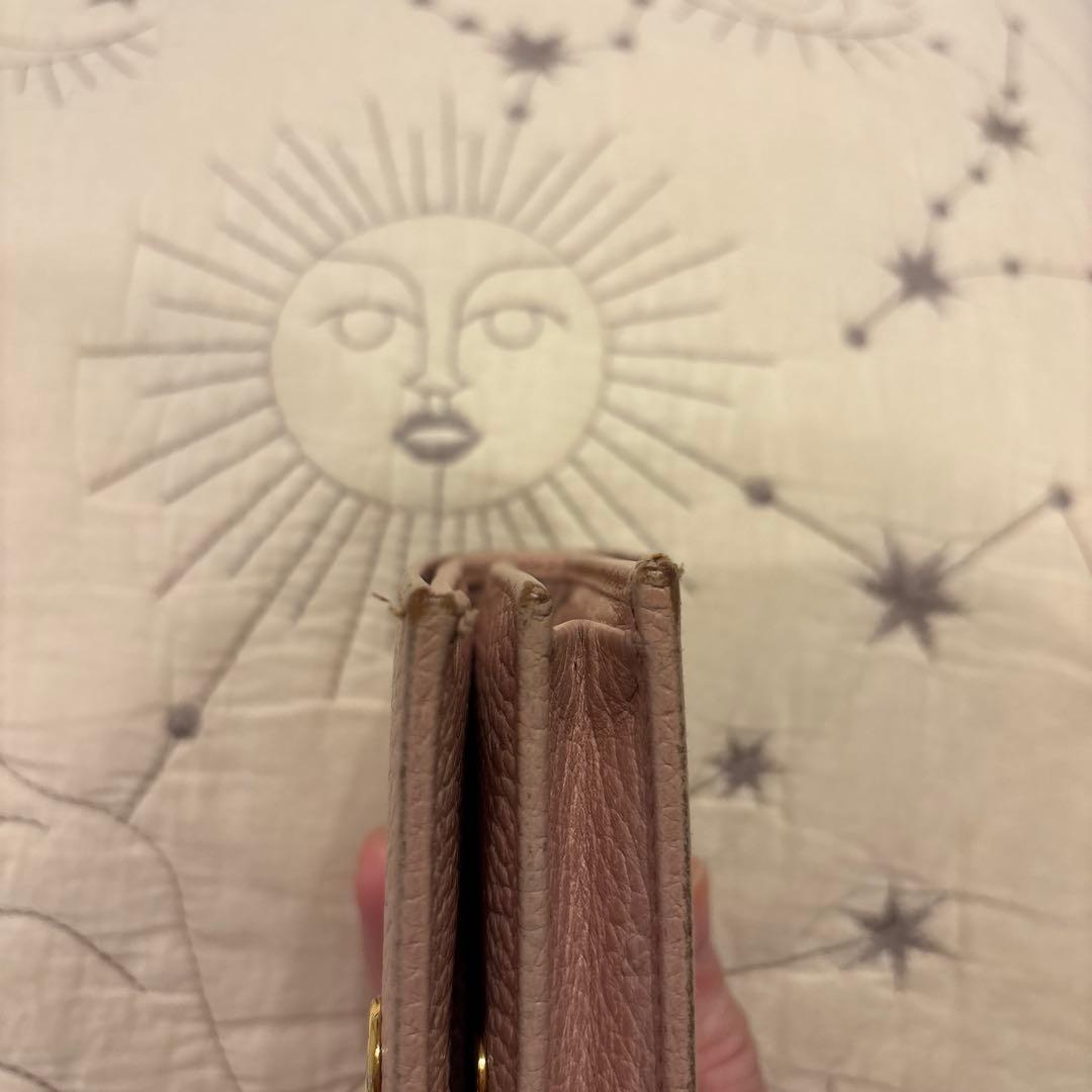 Gucci GG マーモント ピンクレザー二つ折り財布