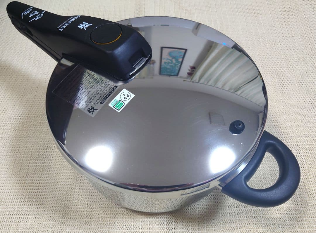 WMF Perfect 4.5L 圧力鍋　【新品未使用】