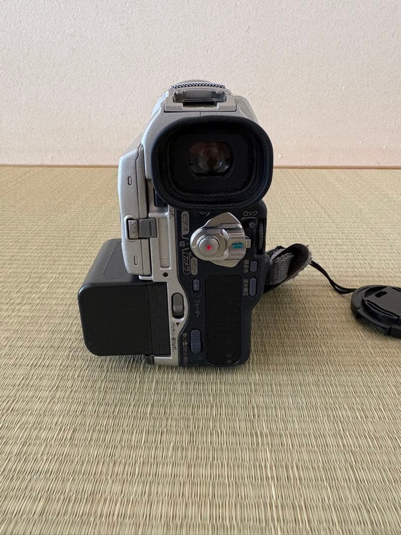 SONY DCR-PC100 デジタルハンディカム 充電器付きセット