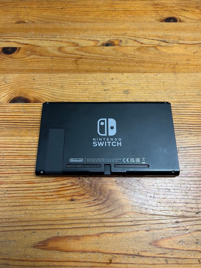 ジャンク　Nintendo Switch 本体のみ　ブラック