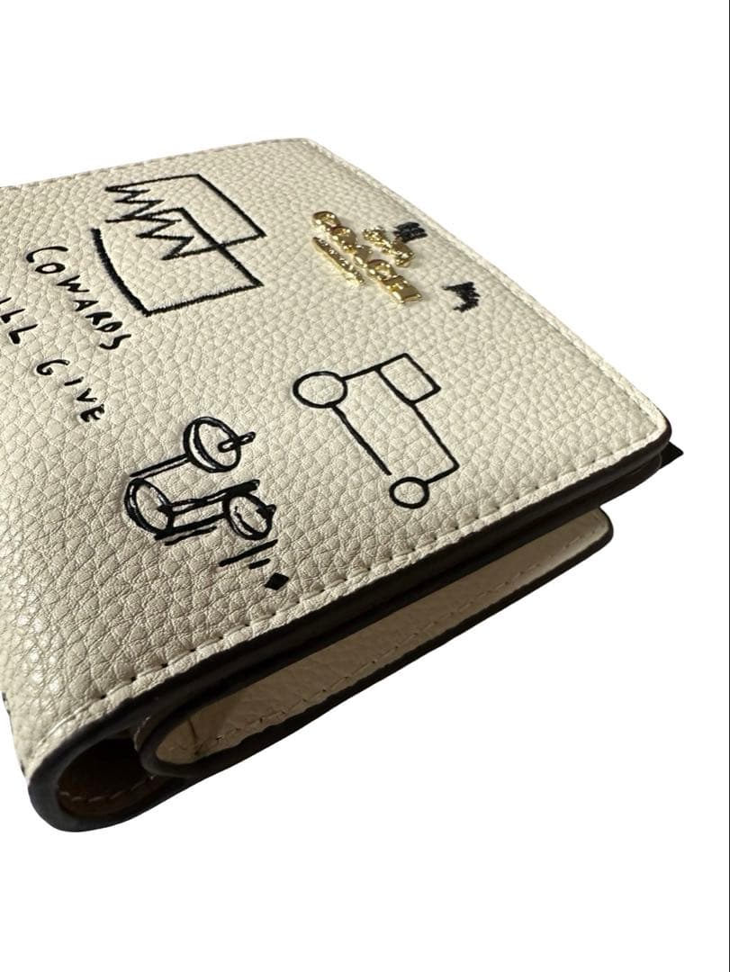 新品 COACH 二つ折り財布 ホワイト レザー アートデザイン 人気モデル