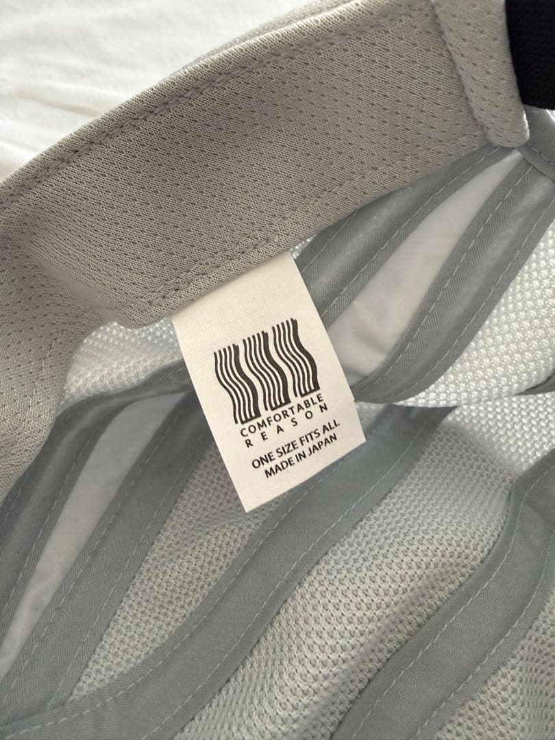 コンフォータブルリーズン REFLECT MESH CAP SILVER
