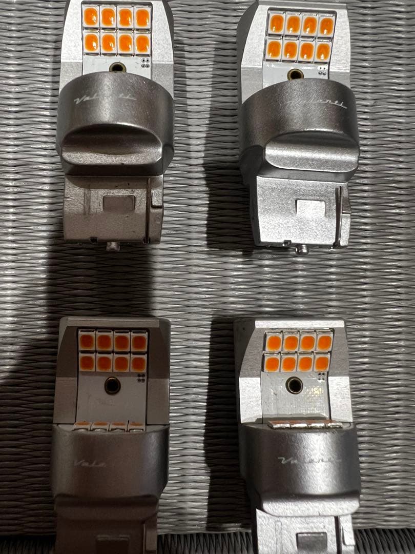 LEDウィンカー 4個セット ヴァレンティ valenti T20