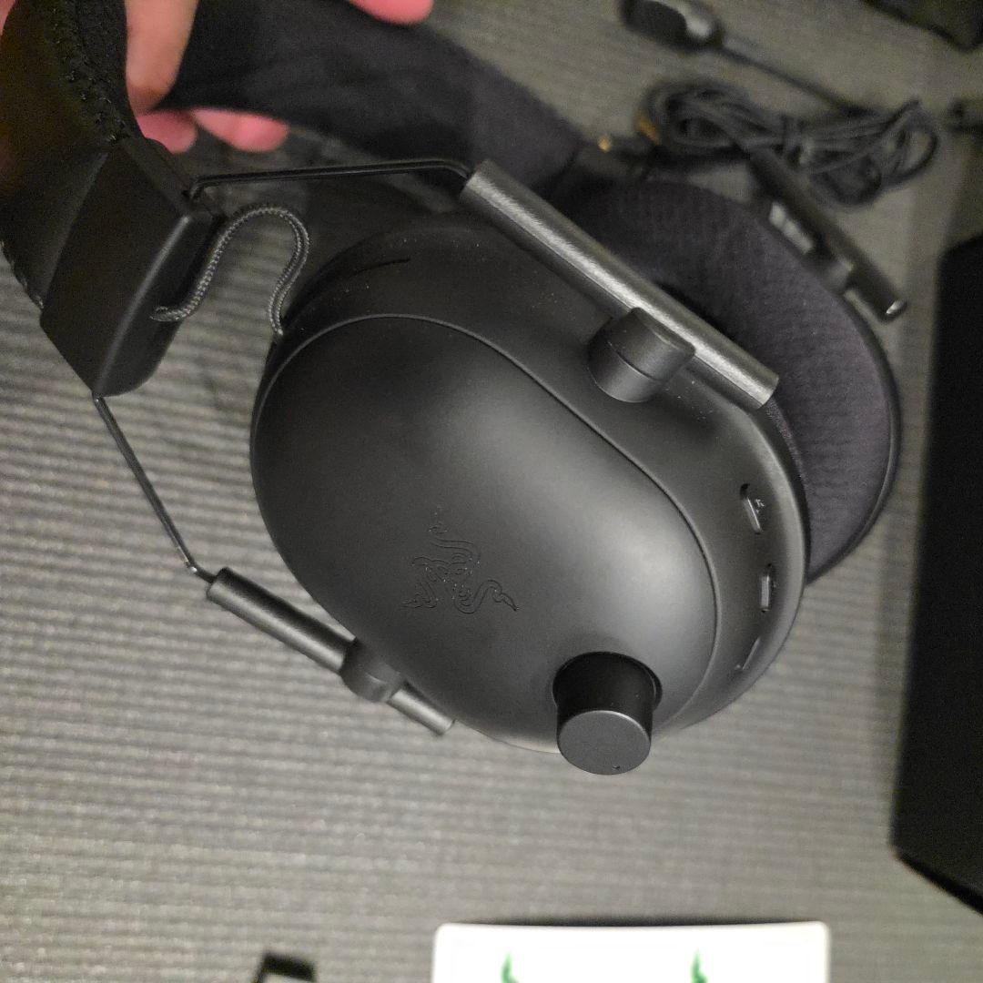 Razer BLACKSHARK V2 Pro ゲーミングヘッドセット