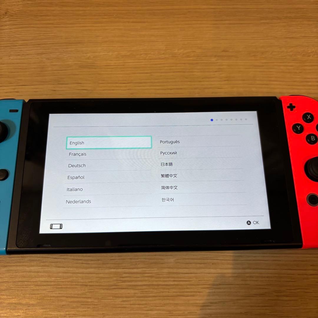 【美品】Nintendo Switch 本体 バッテリー強化版 レッド/ブルー