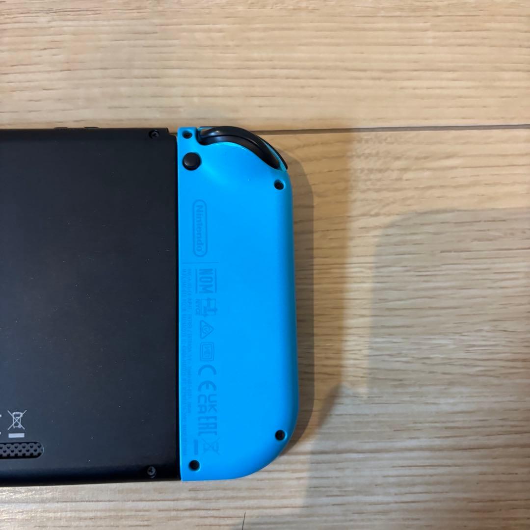 【美品】Nintendo Switch 本体 バッテリー強化版 レッド/ブルー