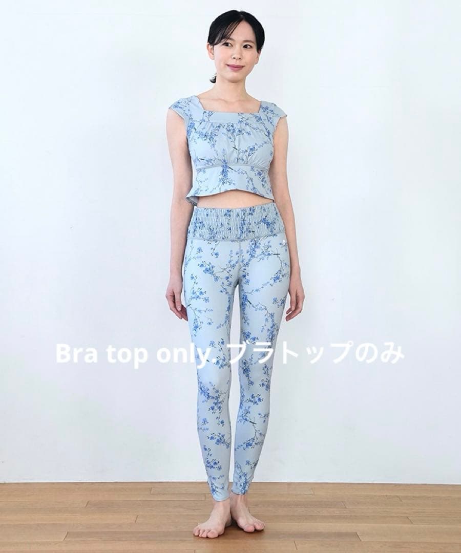 (新品タグ付き完売人気アイテム)SUKALA ヨガウェアフラワーブラトップL