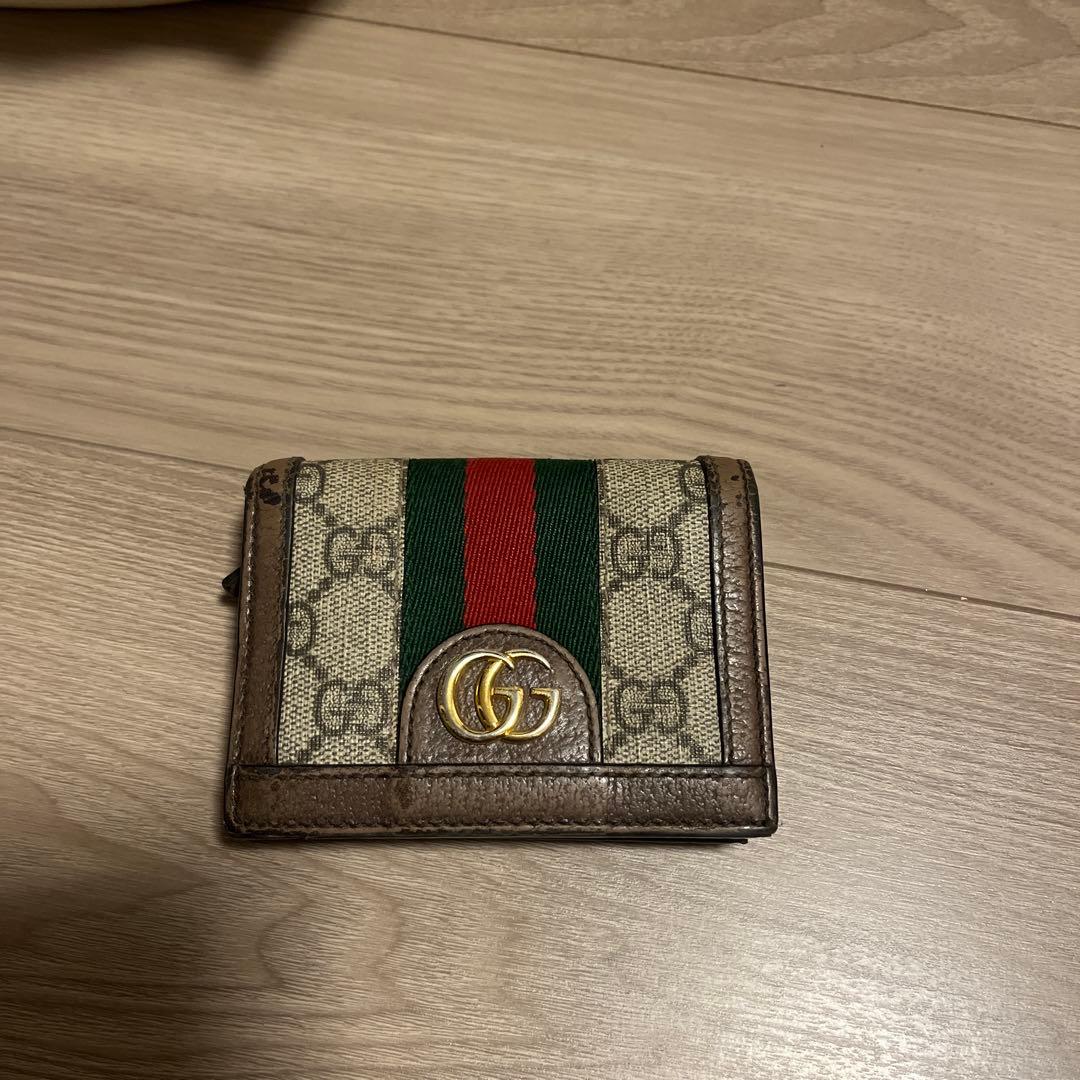 GUCCI 2つ折り財布