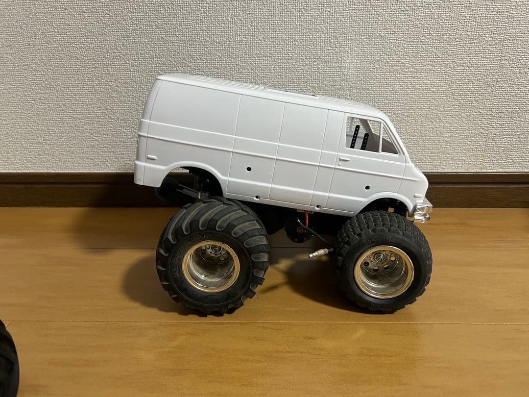 wr02 スポチュン　サーボ　ランチボックスボディ付き
