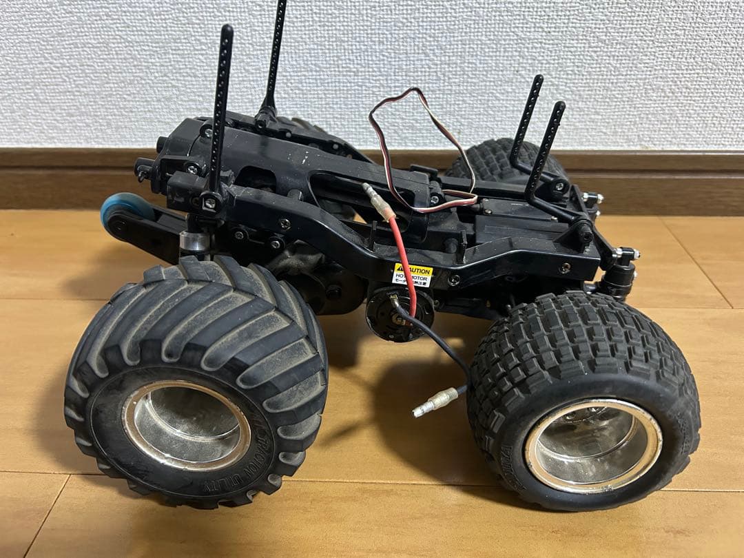 wr02 スポチュン　サーボ　ランチボックスボディ付き