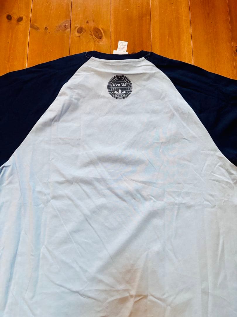 新品！adidas × Oasis ツアースリーストライプス Tシャツ　XL