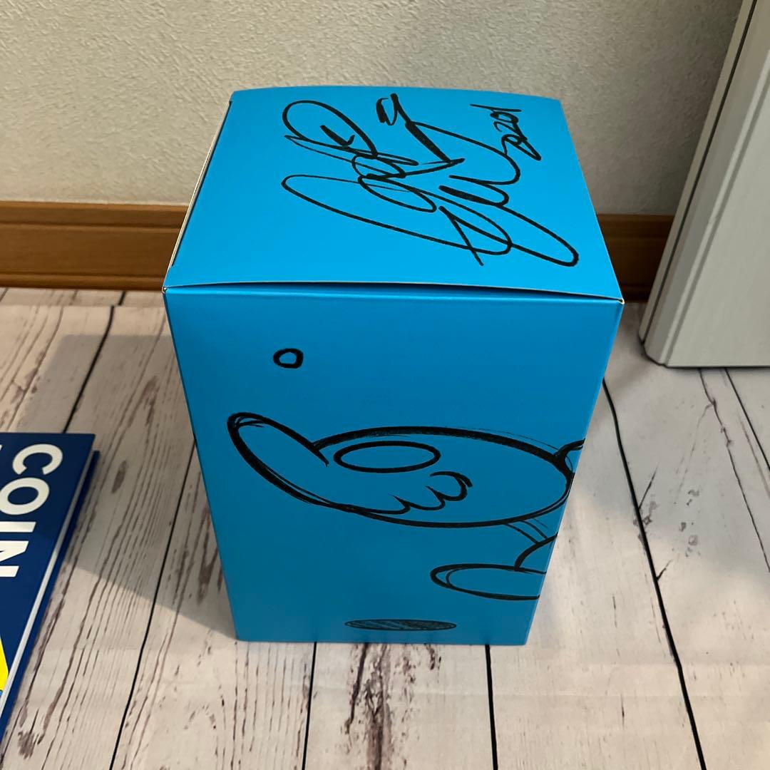 COIN PARKING DELIVERYフィギュア限定250 サイン本