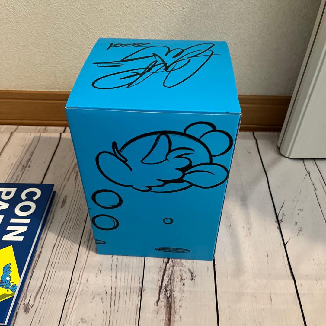 COIN PARKING DELIVERYフィギュア限定250 サイン本