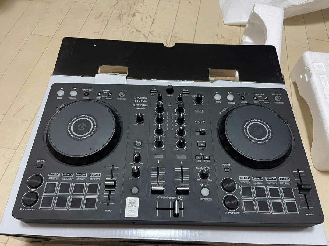 1*4様 Pioneer DJ DDJ-FLX4 DJコントローラー