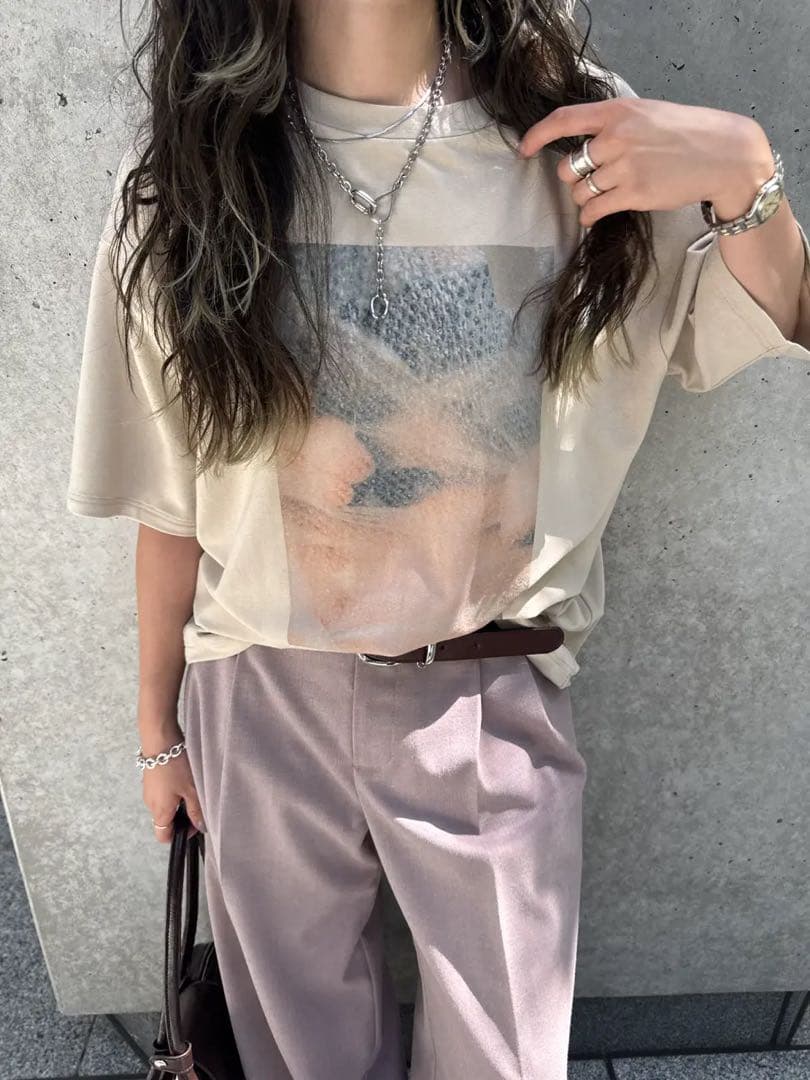 Silvia Conde Oliván×Ameri OVERSIZE T