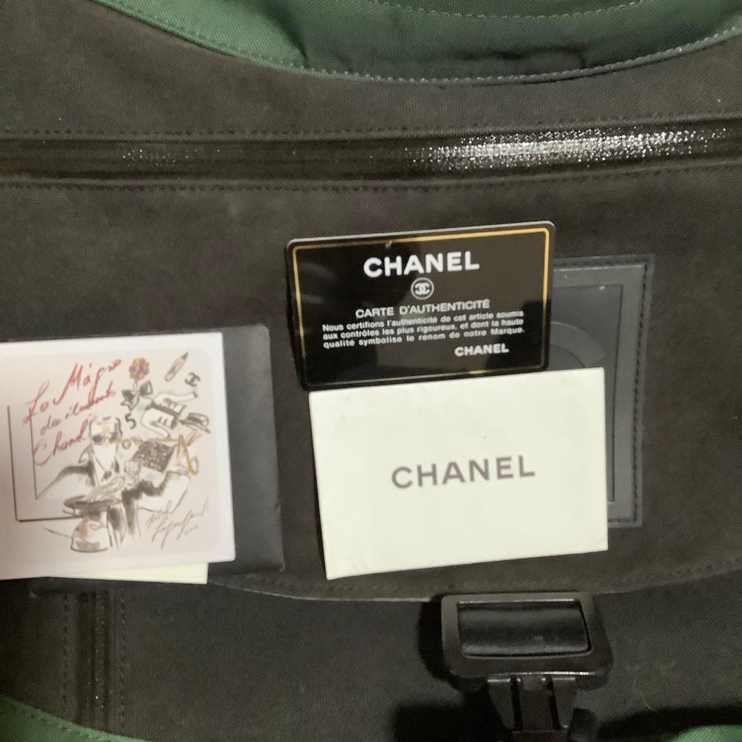 Chanel ショルダーバッグ ブラック/グリーン