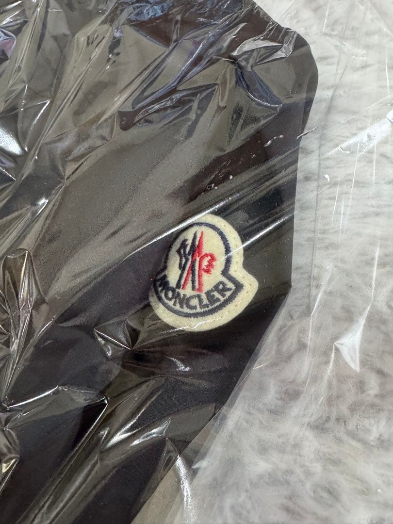 【MONCLER】大人もOK！BESSIE ブラック 14A