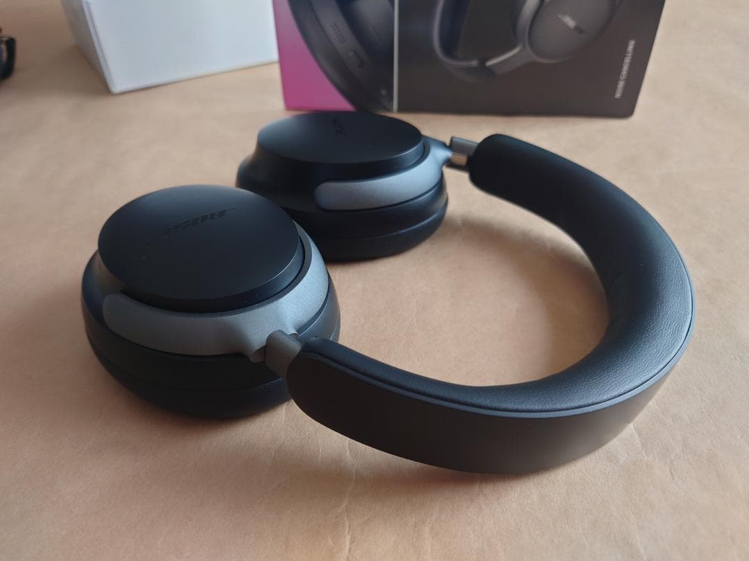 (美品) Bose QuietComfort Ultra ワイヤレスヘッドホン