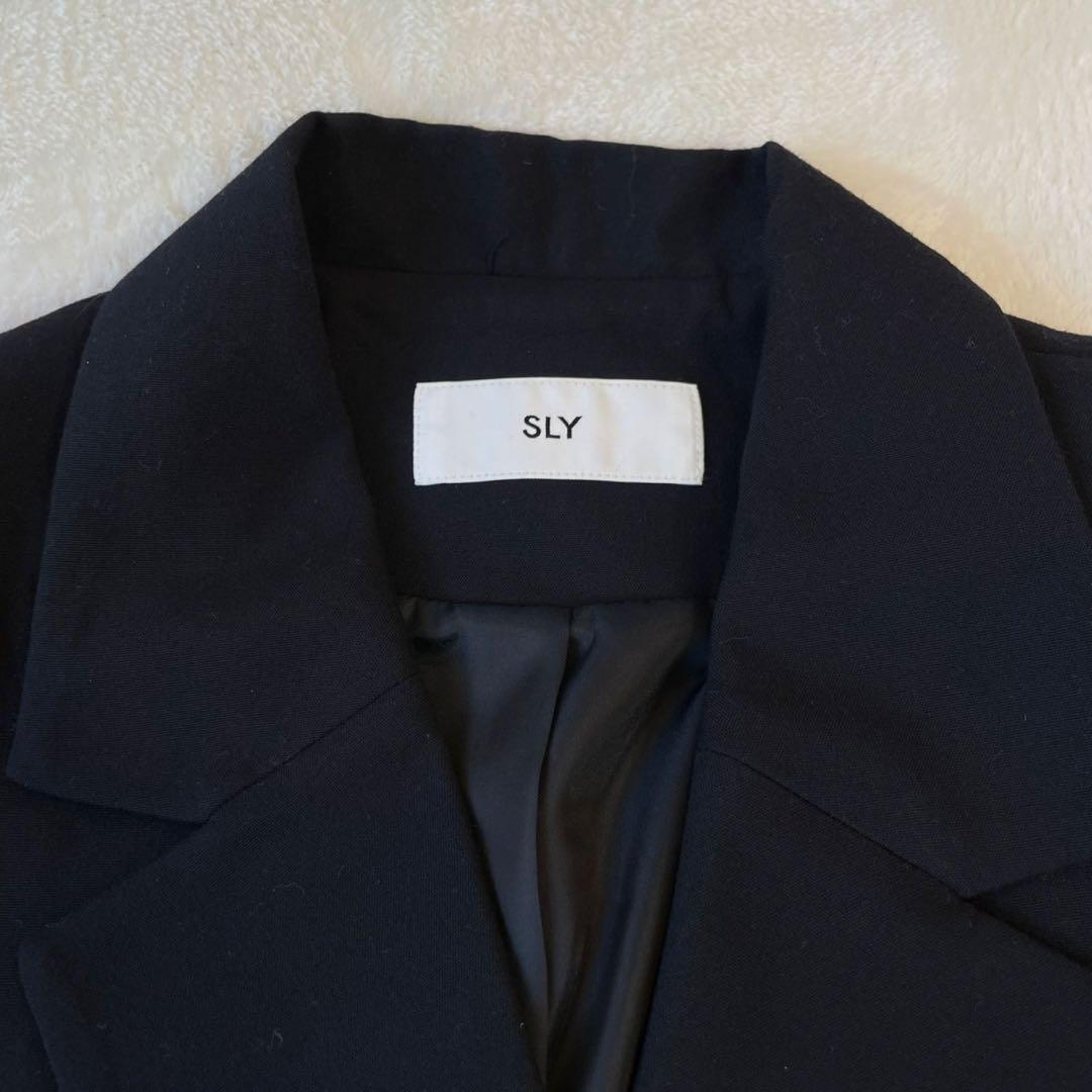 柊音子　SLY BOXY TAILORED ジャケット　金鉛ボタン
