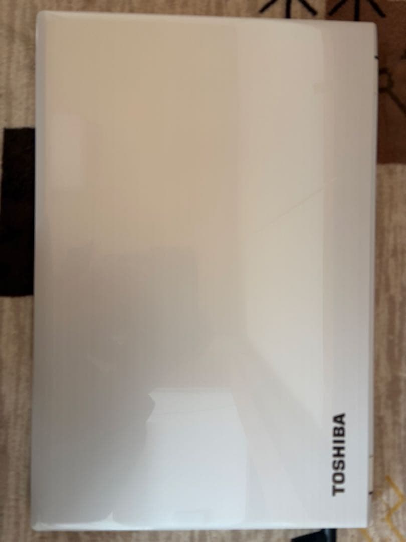 高性能i7搭載！dynabook 白ノートPC 16GBメモリ増設済