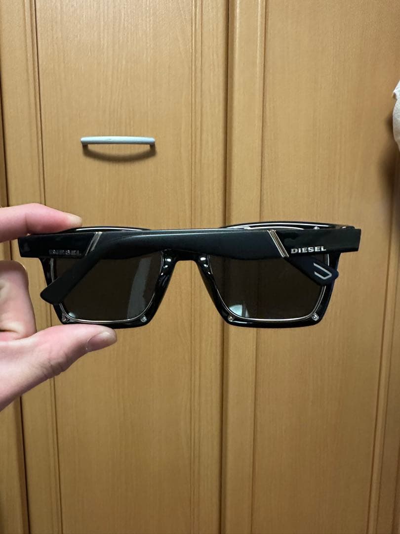 DIESEL スクエア型 サングラス