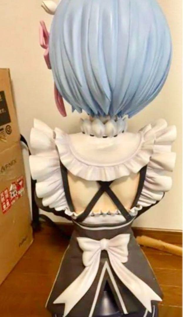 レム胸像「Re：ゼロから始める異世界生活」1/1 製塗装済み完成品F：NEX限定