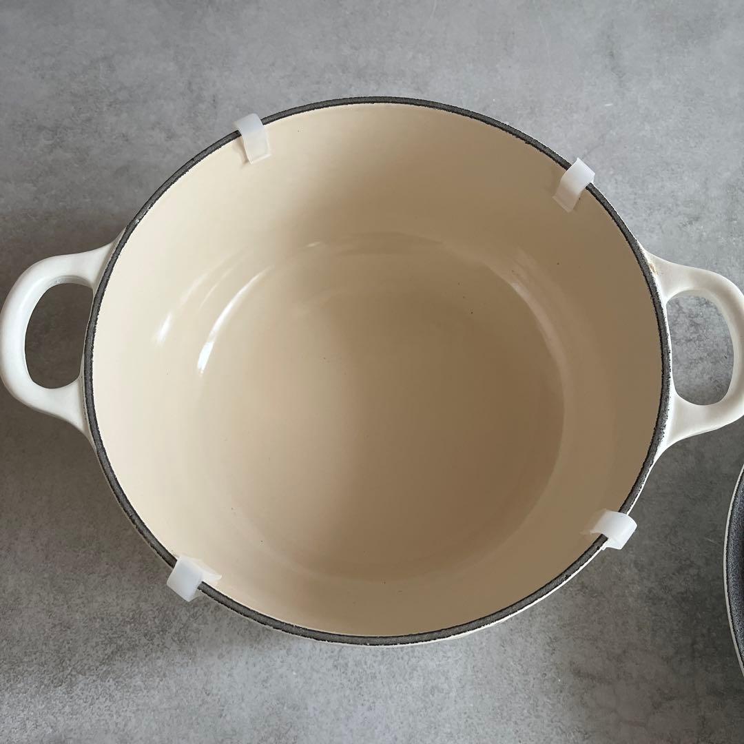 LE CREUSET ホワイト 両手鍋 20cm 新品未使用