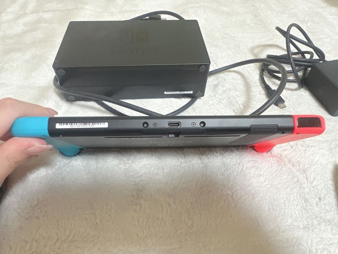 Nintendo Switch 本体 赤/青 Joy-Con 箱無し