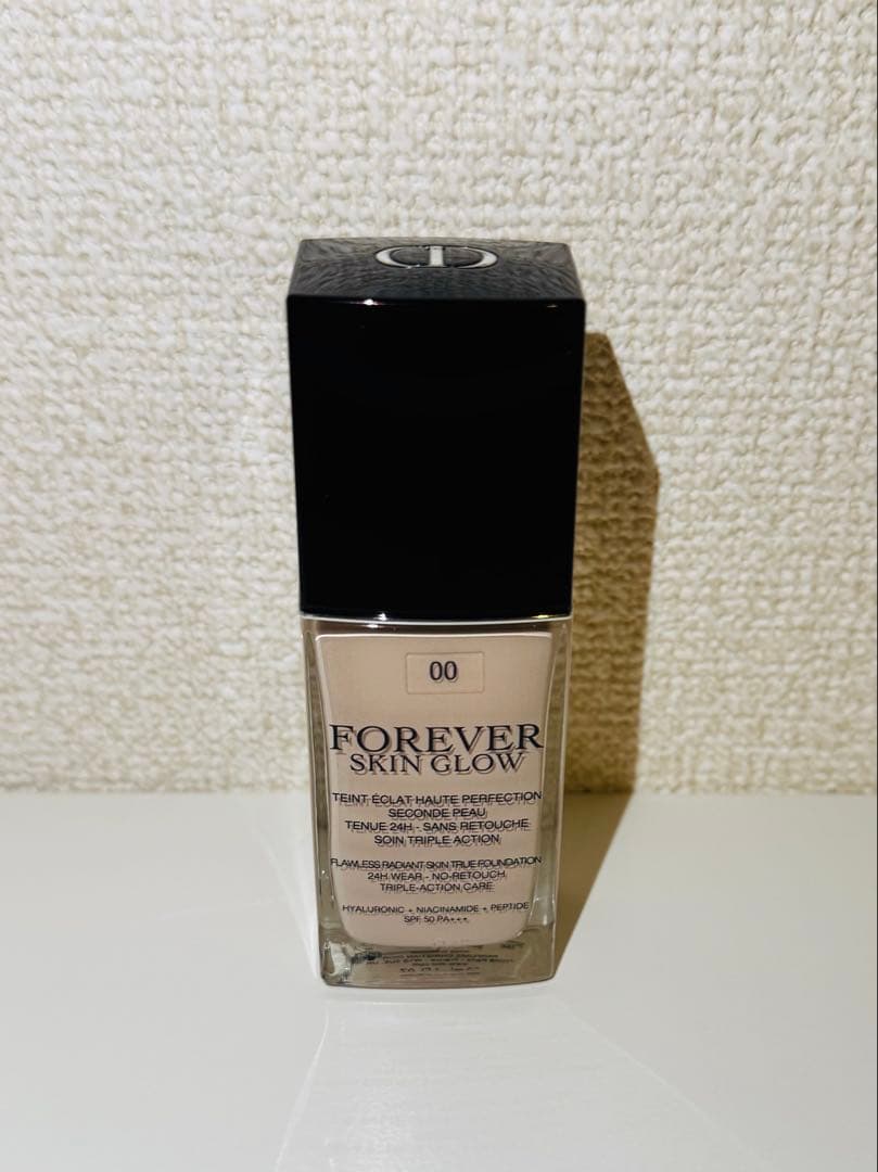 DIOR ディオール フォーエヴァー フルイド スキングロウ 00