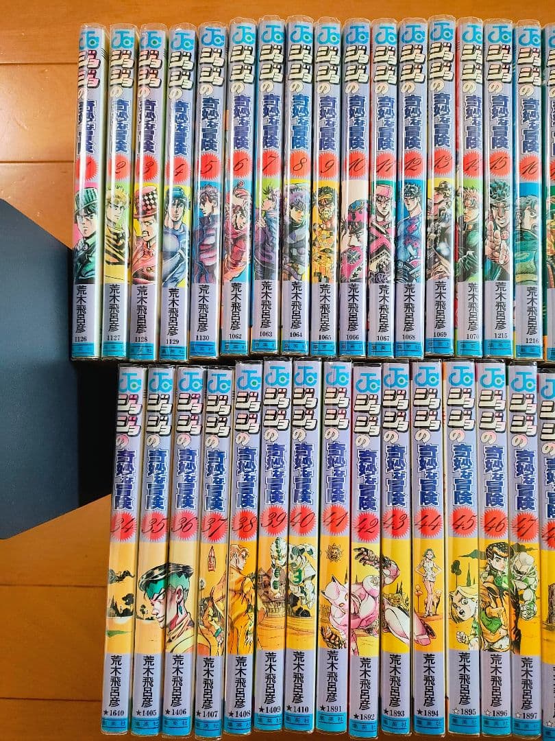ジョジョの奇妙な冒険　全63巻セット　岸辺露伴は動かない　ルーヴル　小説　他