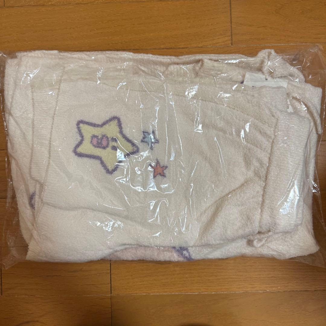 スナイデルホーム たまごっち ニットプルオーバー＆ニットショートパンツ みみっち