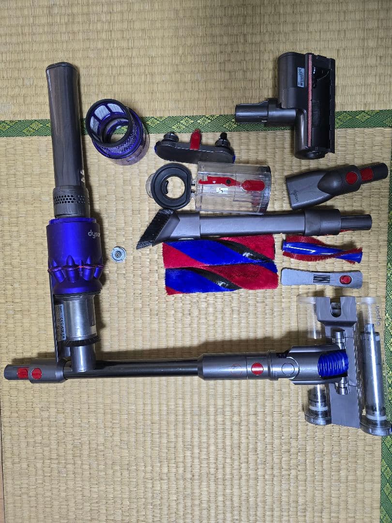 Dyson 掃除機 紫色 本体 保証 付属品付き