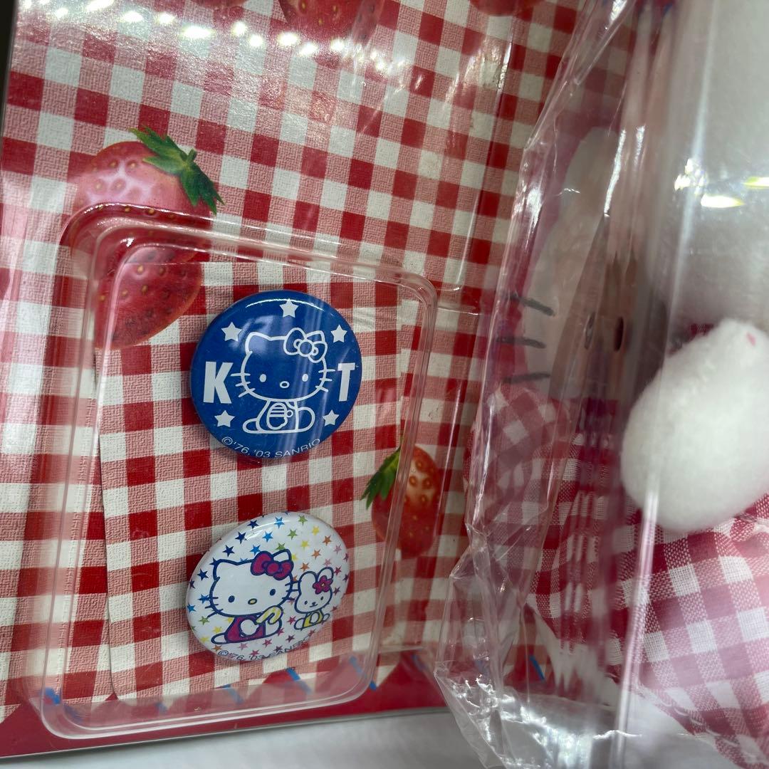 ハローキティ いちご ぬいぐるみ 缶バッジ付 未開封