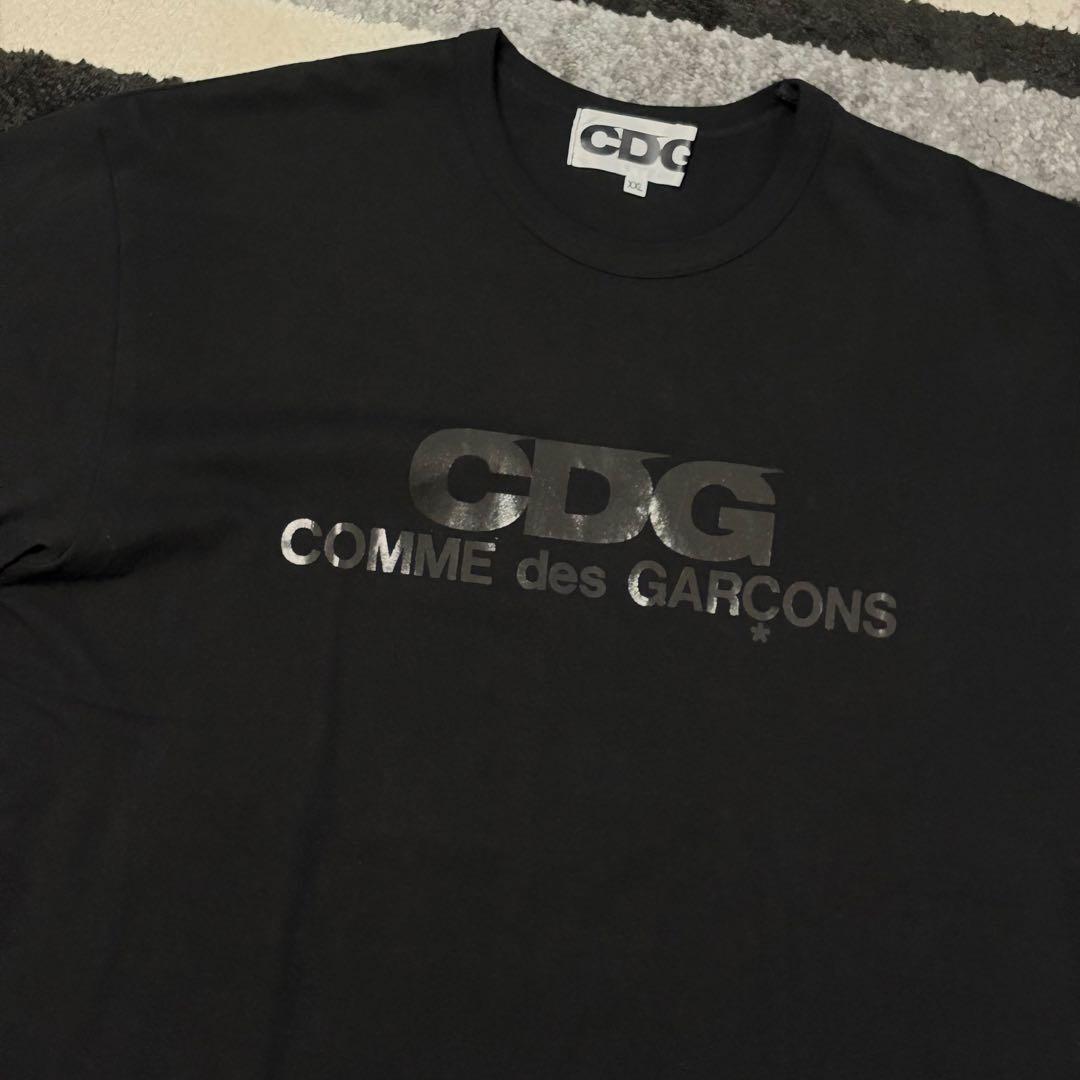 【美品】COMME des GARCONS ブラック Tシャツ